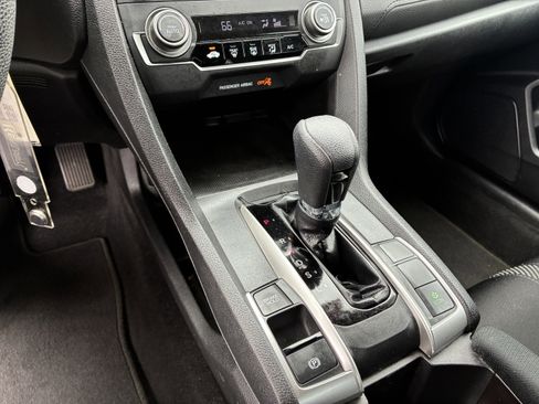 Used 2017 Honda Civic LX image 29