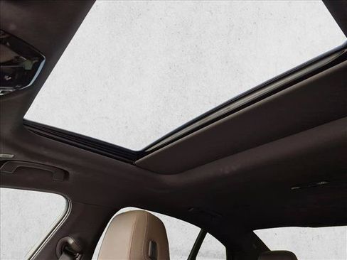 Used 2024 BMW i5 eDrive40i w/ M Sport Package RWD image 16
