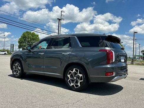 Used 2022 Hyundai Palisade Calligraphy AWD/4WD image 2