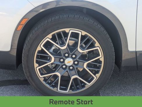 Used 2023 Chevrolet Blazer Premier w/ Enhanced Convenience Package image 12