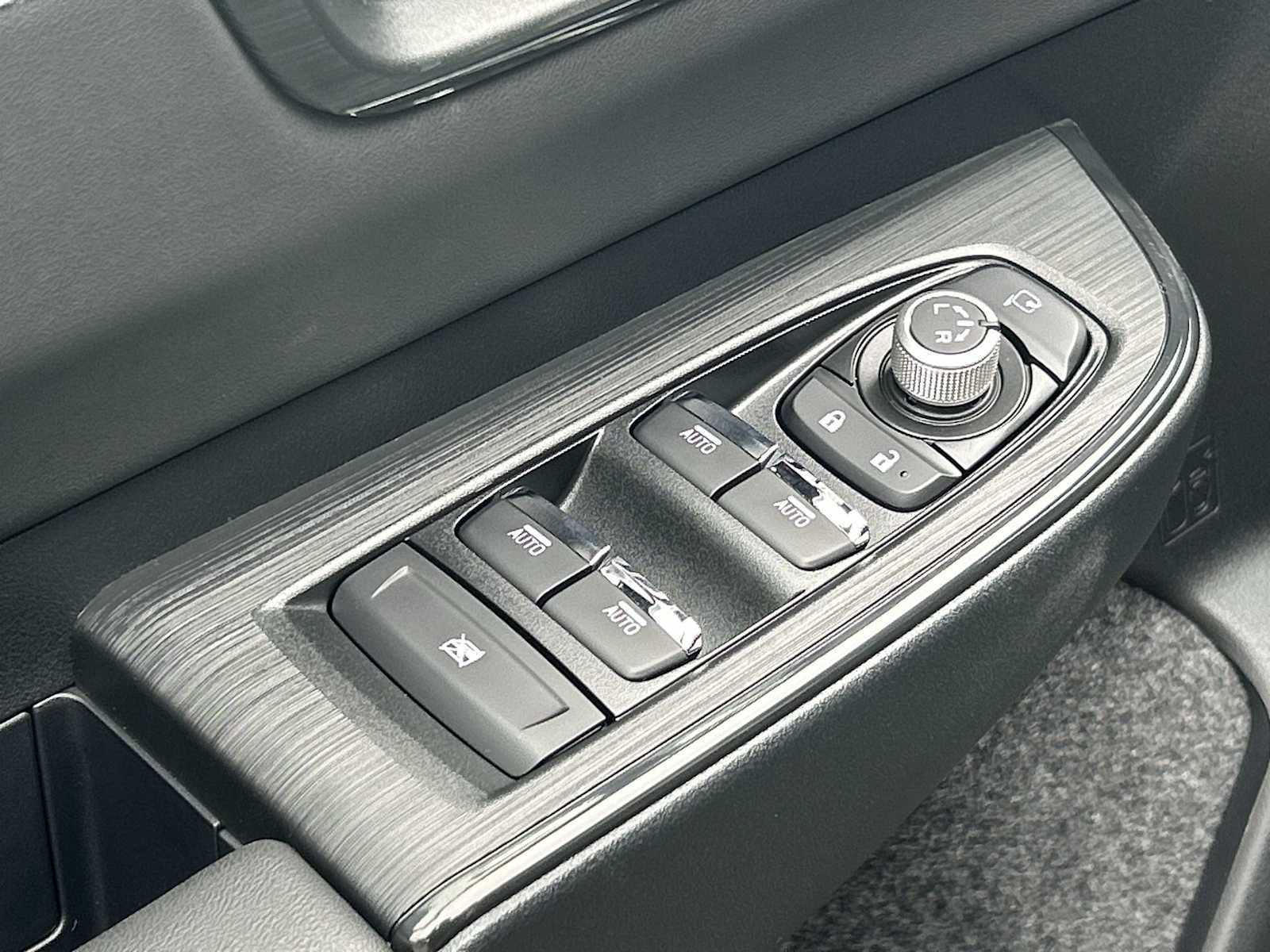 New 2026 Subaru Outback Touring XT AWD/4WD image 12