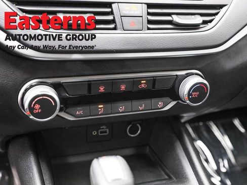 Used 2024 Nissan Altima 2.5 S image 20