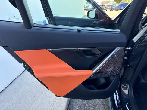 Certified 2026 BMW M5 w/ Carbon Package image 16