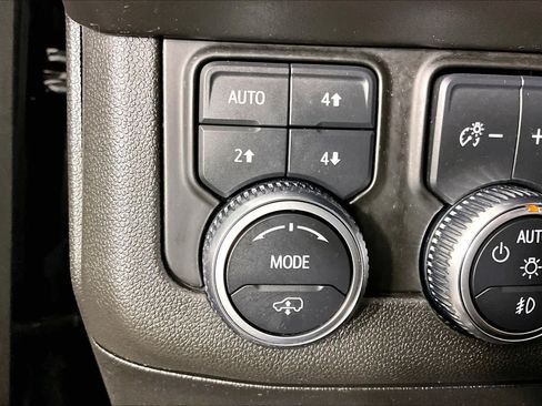 Certified 2023 GMC Yukon XL Denali Ultimate AWD/4WD image 35