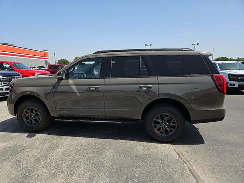 New 2027 Ford Expedition Tremor w/ Driver's Package AWD/4WD image 7