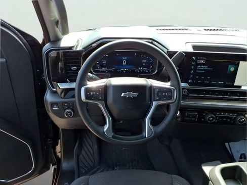 Used 2023 Chevrolet Silverado 1500 RST AWD/4WD image 14