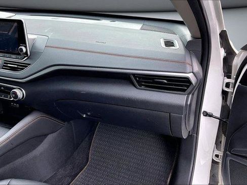 Used 2020 Nissan Altima 2.5 SR image 27