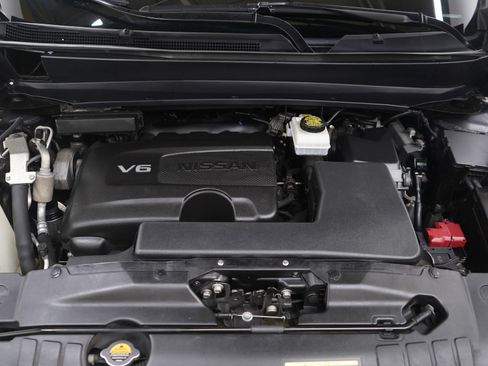 Used 2020 Nissan Pathfinder SL image 36