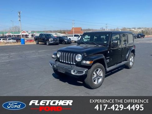 Used 2021 Jeep Wrangler Unlimited Sahara image 1