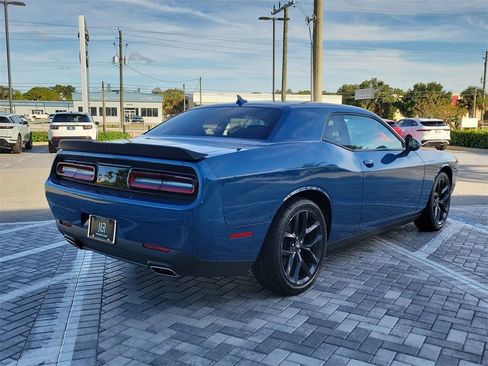 Used 2021 Dodge Challenger SXT w/ Blacktop Package image 5