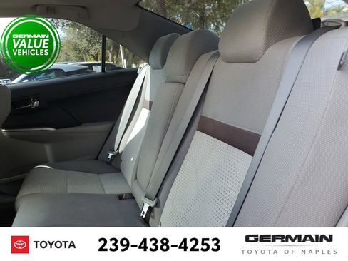 Used 2013 Toyota Camry XLE image 18