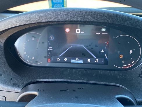 Used 2025 RAM ProMaster 2500 w/ Premium Convenience Group image 18