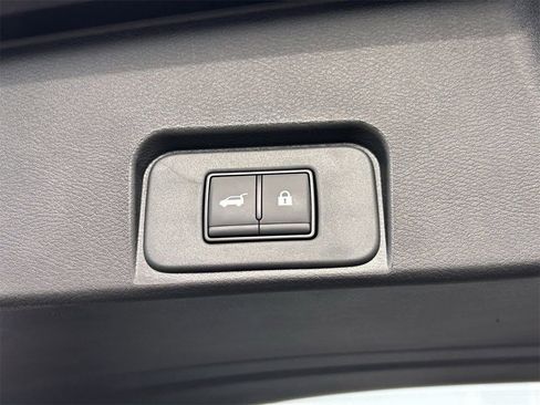 New 2026 Nissan Rogue SV FWD image 15