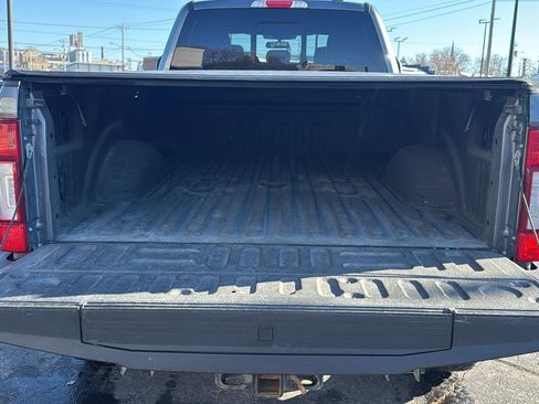 Used 2022 Ford F350 Lariat image 23