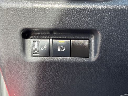 Used 2024 Toyota RAV4 Adventure image 21