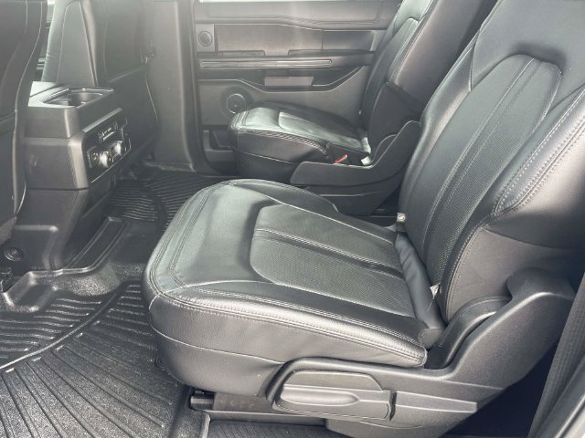 Used 2021 Ford Expedition Max Limited RWD image 12