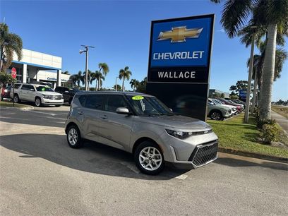 Used 2023 Kia Soul S