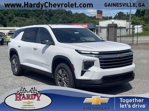 New 2026 Chevrolet Traverse LT FWD image 1