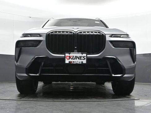 Used 2024 BMW X7 xDrive40i w/ M Sport Package image 46