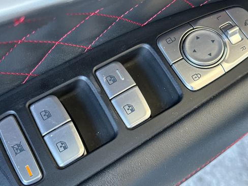Used 2021 Genesis G70 3.3T w/ Sport Package RWD image 14