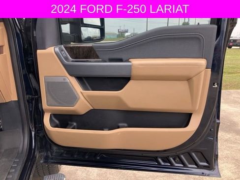 Used 2024 Ford F250 Lariat w/ Lariat Ultimate Package image 13