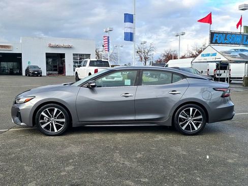 Used 2022 Nissan Maxima SV w/ Floor Mat Group image 8