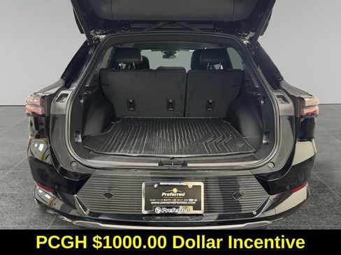 Used 2025 Chevrolet Equinox EV LT w/ Convenience Package image 13