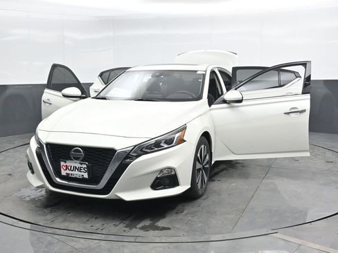 Used 2019 Nissan Altima 2.5 SV image 50