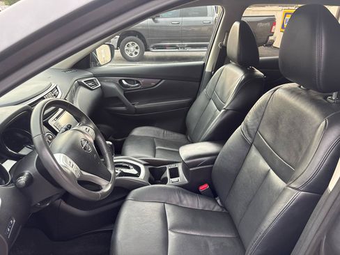 Used 2014 Nissan Rogue SL AWD/4WD image 12