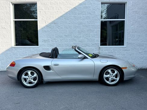 Used 2000 Porsche Boxster RWD image 23