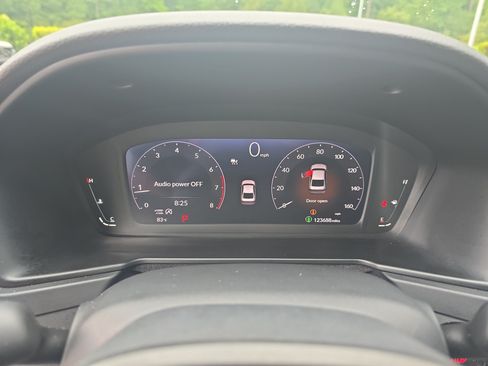 Used 2023 Honda Accord LX image 18