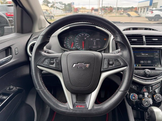 Used 2018 Chevrolet Sonic LT w/ Convenience Package FWD image 18
