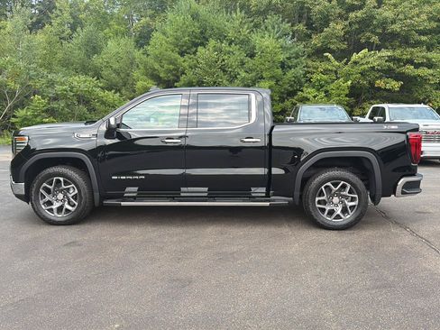 New 2026 GMC Sierra 1500 SLT w/ SLT Premium Package AWD/4WD image 2