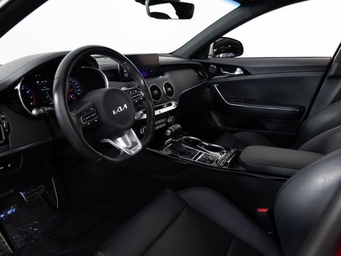 Used 2023 Kia Stinger GT-Line w/ Sun & Sound Package RWD image 12