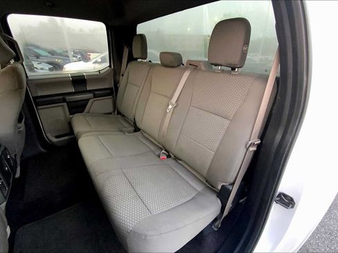 Used 2016 Ford F150 XLT AWD/4WD image 20