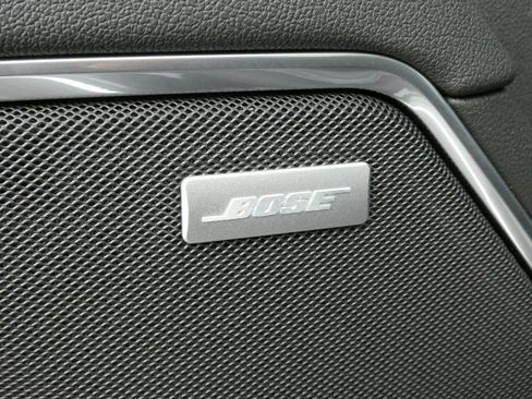 New 2025 GMC Sierra 2500 SLT w/ SLT Premium Package image 10