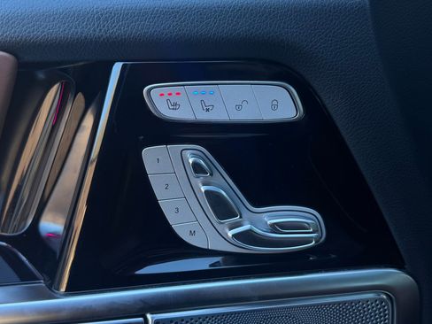 Used 2019 Mercedes-Benz G 550 image 36