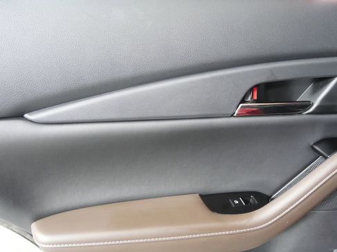 Used 2022 MAZDA CX-30 AWD 2.5 S w/ Premium Package image 13