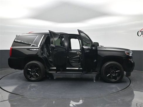 Used 2020 Chevrolet Tahoe LT w/ Texas Edition Package image 30