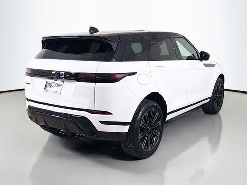 Used 2026 Land Rover Range Rover Evoque Dynamic SE AWD/4WD image 5
