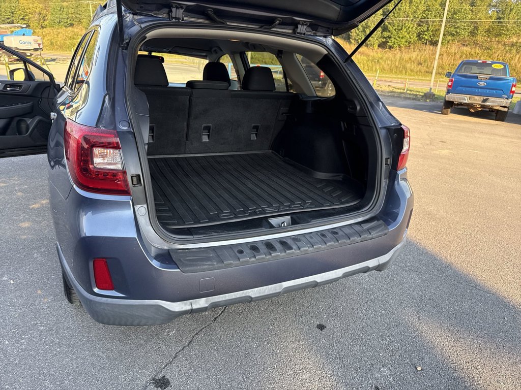 Used 2015 Subaru Outback 2.5i Premium AWD/4WD image 37
