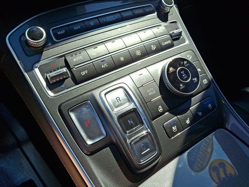 Certified 2022 Hyundai Santa Fe Calligraphy image 16