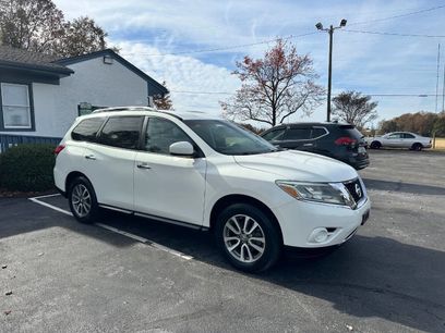 Used 2013 Nissan Pathfinder SV