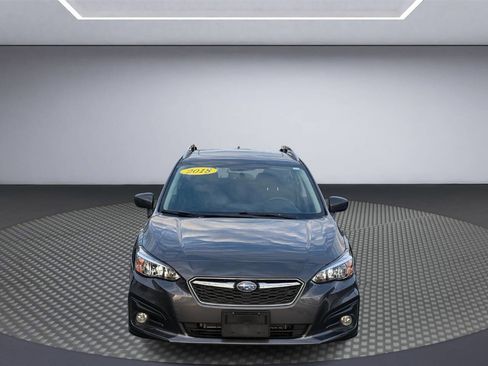 Used 2018 Subaru Impreza 2.0i Premium image 2