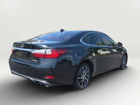 Used 2018 Lexus ES 350 w/ Luxury Package w/Wood Trim FWD image 7