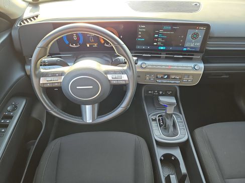 Used 2026 Hyundai Kona SEL Sport FWD image 14