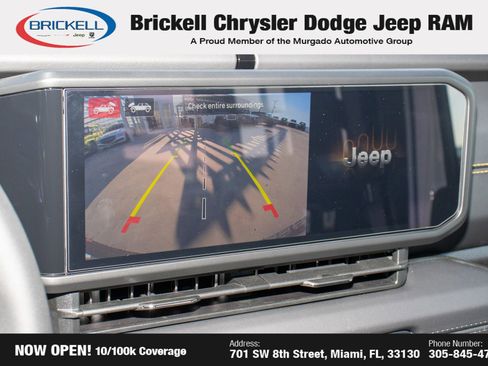 Used 2025 Jeep Wrangler Sahara image 31