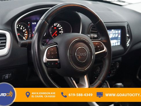 Used 2020 Jeep Compass Latitude w/ Safety & Security Group image 16