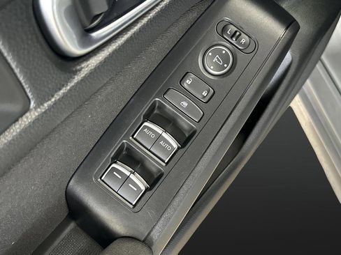 Used 2025 Honda Civic Sport image 23