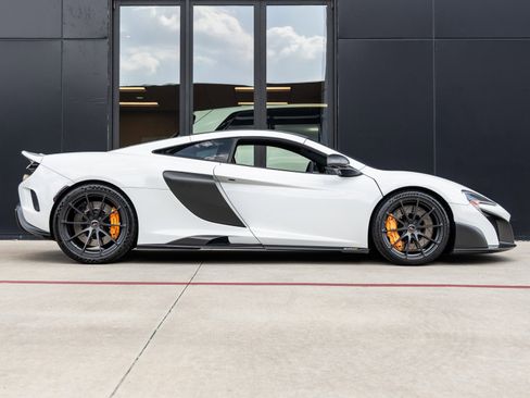 Used 2016 McLaren 675LT Coupe image 11
